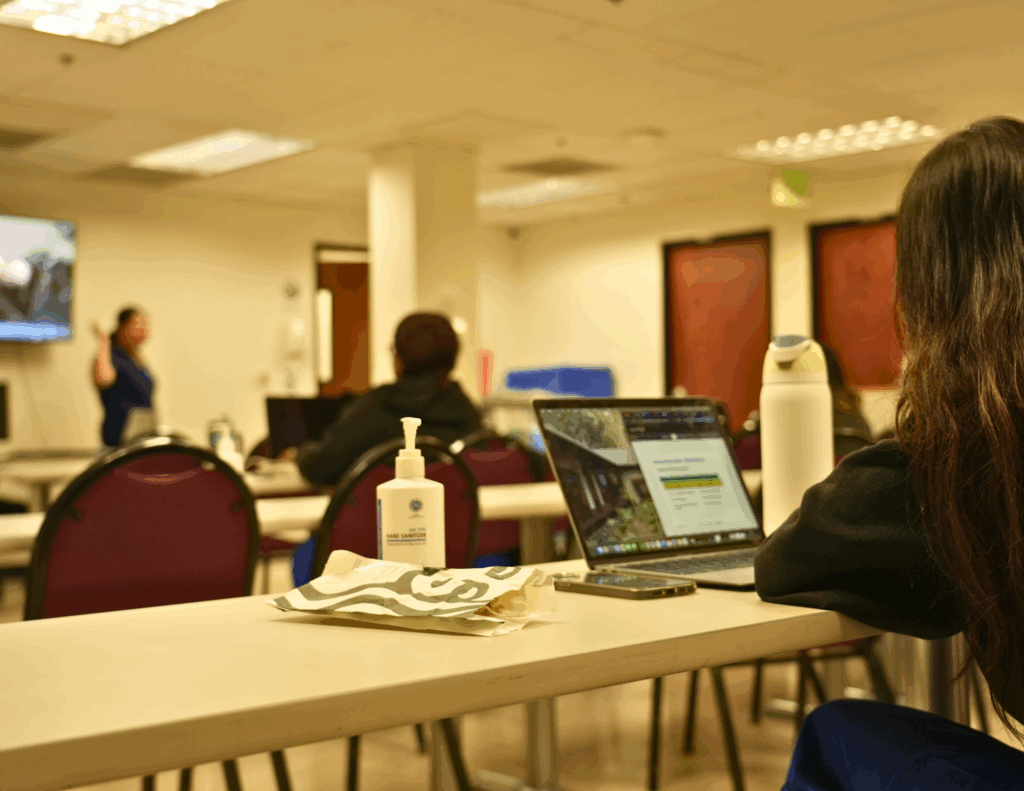 A classroom in Angeles College