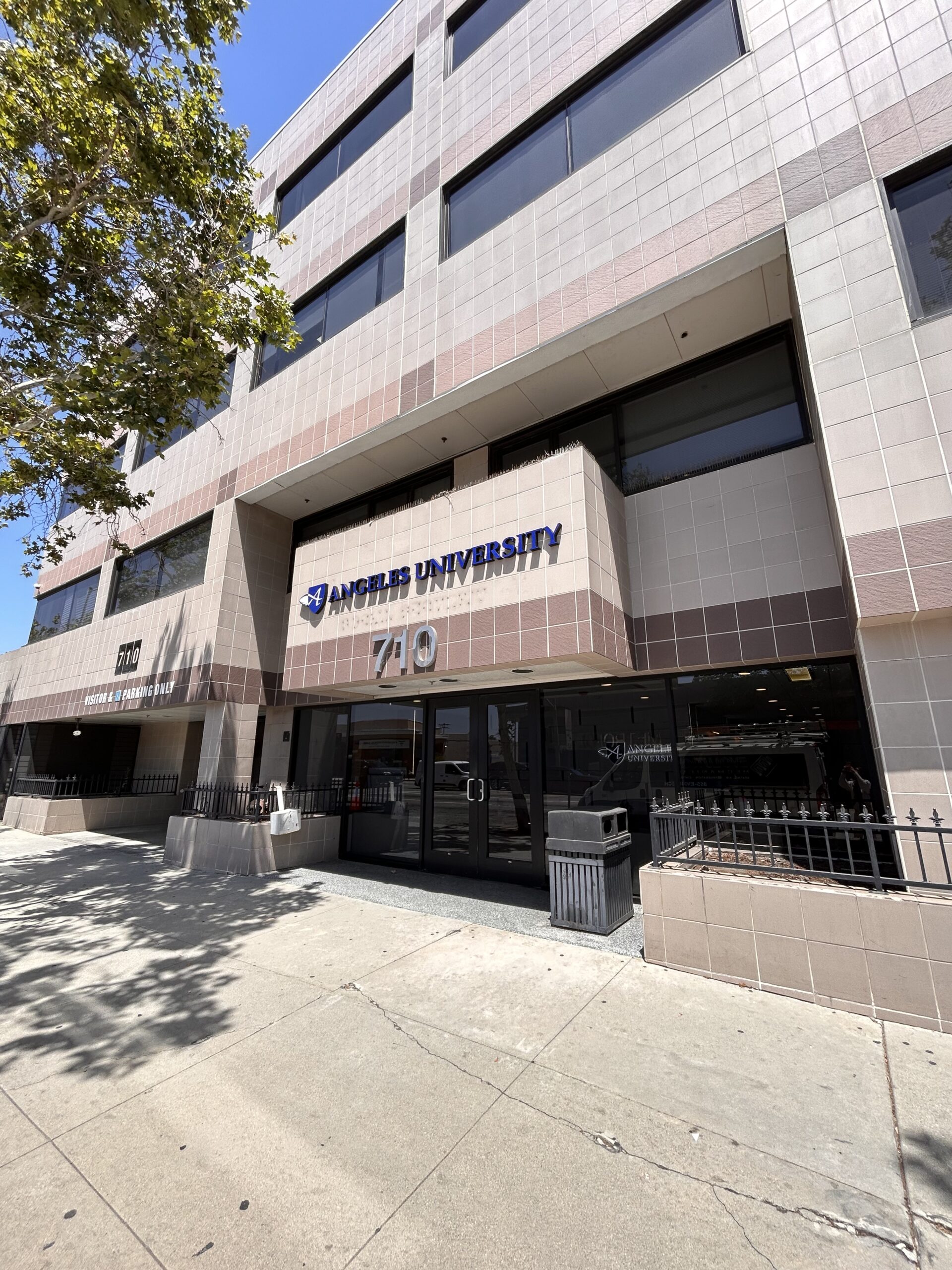 Angeles University Glendale Campus Exterior